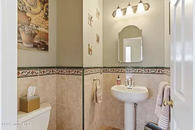 1 Edinburg Circle, Matawan, NJ 07747 - Photo 17