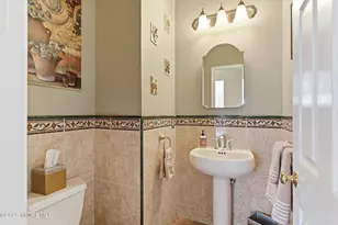 1 Edinburg Cir, Matawan, NJ 07747 - Photo 17