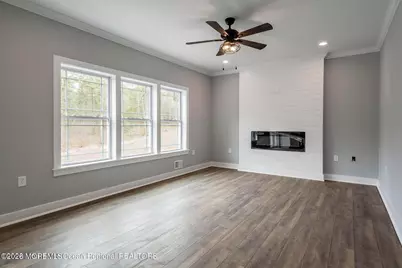 751 Leeward Avenue, Beachwood, NJ 08722 - Photo 3