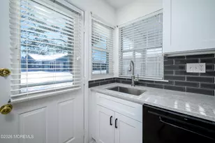 35 Hastings Rd, Manchester Township, NJ 08759 - Photo 5