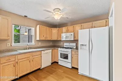 8 Ambrose Court, Holmdel, NJ 07733 - Photo 5