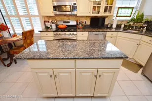 2555 Ridgemont Ct, Toms River Township, NJ 08755 - Photo 17