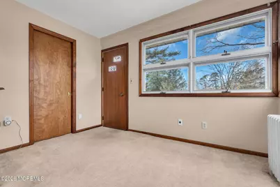 501 Cable Avenue, Beachwood, NJ 08722 - Photo 9