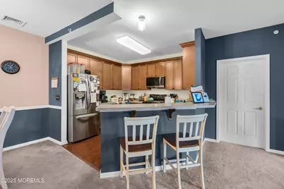 136 Mill Pond Way #22, Eatontown, NJ 07724 - Photo 7