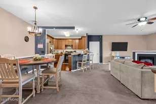 136 Mill Pond Wy, Eatontown, NJ 07724 - Photo 5