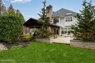 6 Concord Ct, Colts Neck Township, NJ 07722 - Photo 9