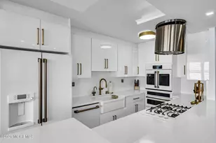 28 Riverside Ave, Red Bank, NJ 07701 - Photo 5