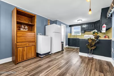 126 Capstan Avenue, Beachwood, NJ 08722 - Photo 11