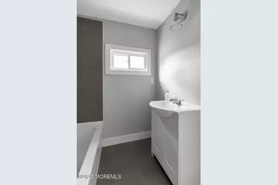 33 Grove Place, Keansburg, NJ 07734 - Photo 11