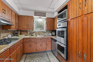 517 Laurel Ave, Allenhurst, NJ 07711 - Photo 13