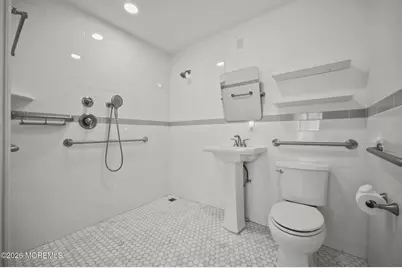 361 Bennington Road, Freehold, NJ 07728 - Photo 17