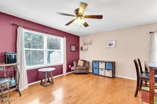 22 Evelyn Ct, Brick, NJ 08723 - Photo 17