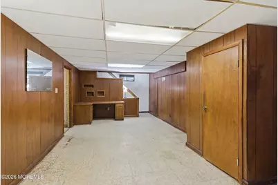 325 Hollie Drive E, Belford, NJ 07718 - Photo 25