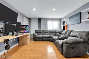 375 Middlewood Rd, Middletown, NJ 07748 - Photo 27