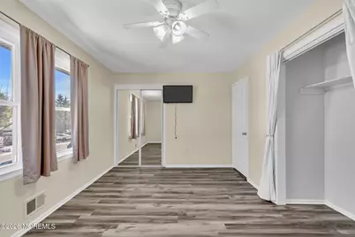 390 Crawford Street, Shrewsbury, NJ 07724 - Photo 7