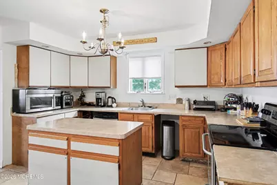 592 Kingfisher Circle, Brick, NJ 08723 - Photo 23