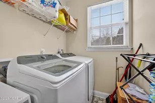 153 Sandra Way, Franklin Township, NJ 08322 - Photo 25