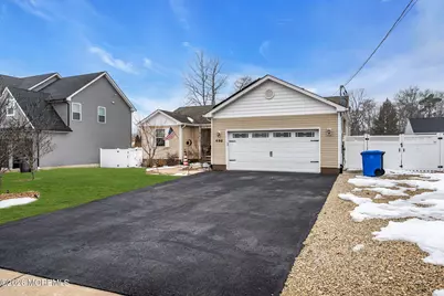 496 Lighthouse Drive, Manahawkin, NJ 08050 - Photo 5