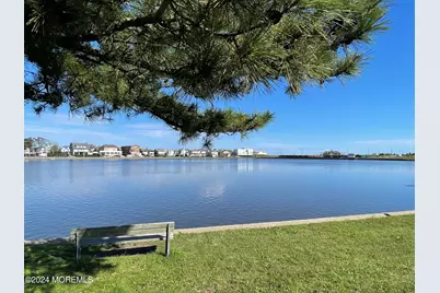 302 Deal Lake Drive #21, Asbury Park, NJ 07712 - Photo 7