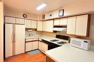 47 Galewood Dr, Matawan, NJ 07747 - Photo 9