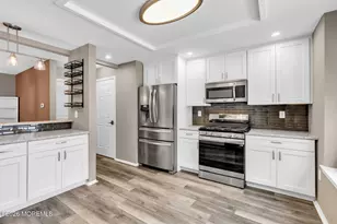 47 Madison Ct, Tinton Falls, NJ 07712 - Photo 15