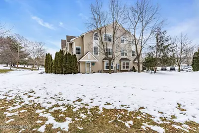 47 Madison Court, Tinton Falls, NJ 07712 - Photo 3