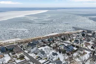 218 Beach Ave, Leonardo, NJ 07737 - Photo 21