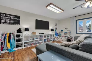 3 Noble Pl, Aberdeen Township, NJ 07747 - Photo 17