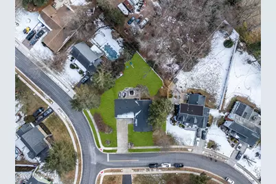 3 Noble Place, Aberdeen Township, NJ 07747 - Photo 33