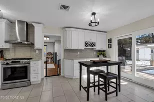 3 Noble Pl, Aberdeen Township, NJ 07747 - Photo 9