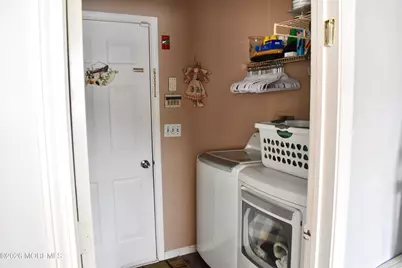 15 Dolphin Circle W, Bayville, NJ 08721 - Photo 11