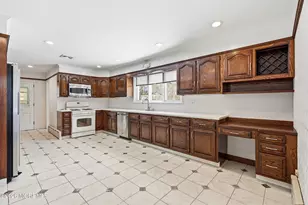 294 Brighton Ave, Long Branch, NJ 07740 - Photo 15