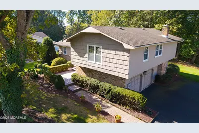 8 Manor Drive, Manalapan Township, NJ 07726 - Photo 9