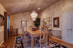 8 Manor Dr, Manalapan Township, NJ 07726 - Photo 21