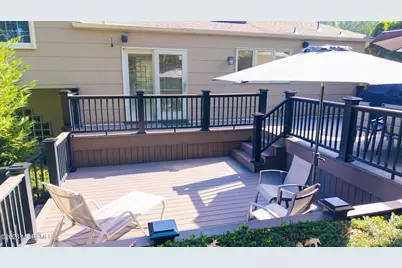 8 Manor Drive, Manalapan Township, NJ 07726 - Photo 49