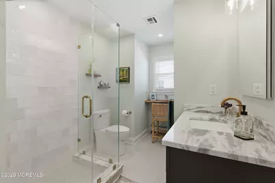 190 8th Street, Belford, NJ 07718 - Photo 19