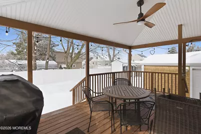 190 8th Street, Belford, NJ 07718 - Photo 29