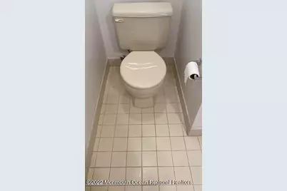 407 Hampton Court, Manalapan Township, NJ 07726 - Photo 13