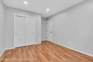 204 Finch Ct, Manalapan Township, NJ 07726 - Photo 25