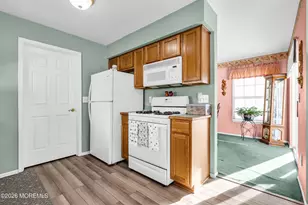 160 N Spinnaker Ave, Manahawkin, NJ 08050 - Photo 13