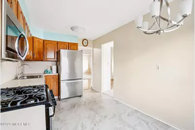 13 Cresci Boulevard, Hazlet Township, NJ 07730 - Photo 13