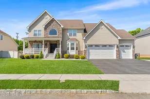 8 Cindy Ct, Howell Township, NJ 07731 - Photo 1