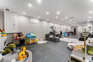 8 Cindy Ct, Howell Township, NJ 07731 - Photo 43