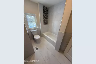 33 Weaverville Road, Freehold, NJ 07728 - Photo 3