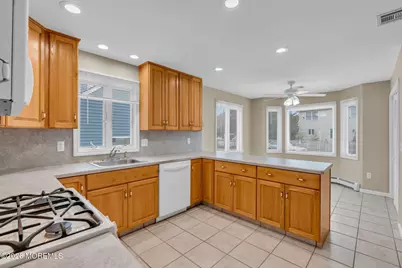 1208 Rue Avenue #A, Point Pleasant, NJ 08742 - Photo 17