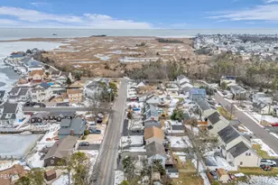 905 Clairmore Ave, Lanoka Harbor, NJ 08734 - Photo 21