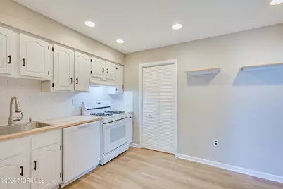 3701 James Court, Middletown, NJ 07748 - Photo 19