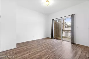 33 Burke St, Manalapan Township, NJ 07726 - Photo 7