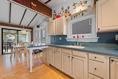 1467 Paul Boulevard, Beach Haven, NJ 08050 - Photo 9