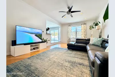 4 Roxbury Lane, Manalapan Township, NJ 07726 - Photo 13